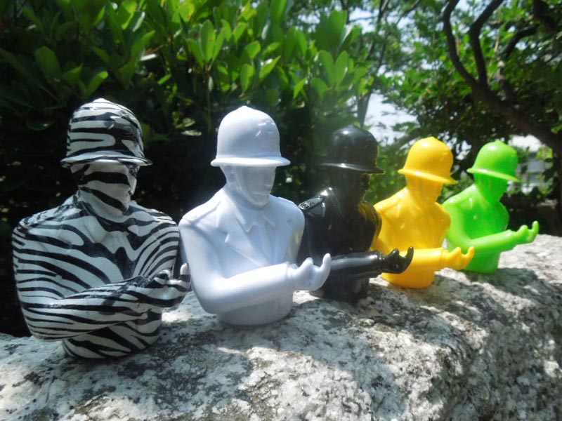 ロンドンのグラフィティーライターバンクシーのFTPなフィギュア