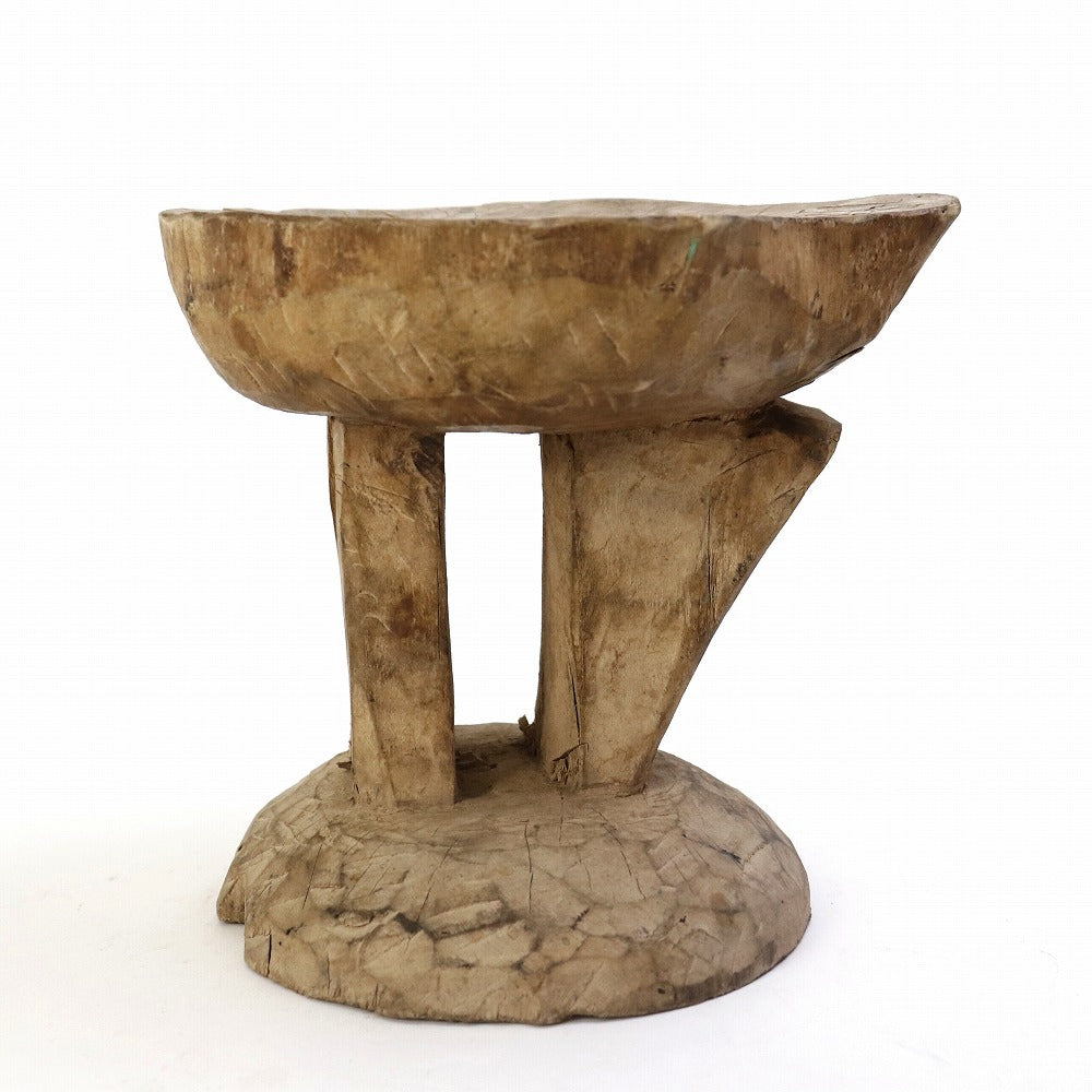 ジンバブエトンガスツール 小 25 | マンゴロベ