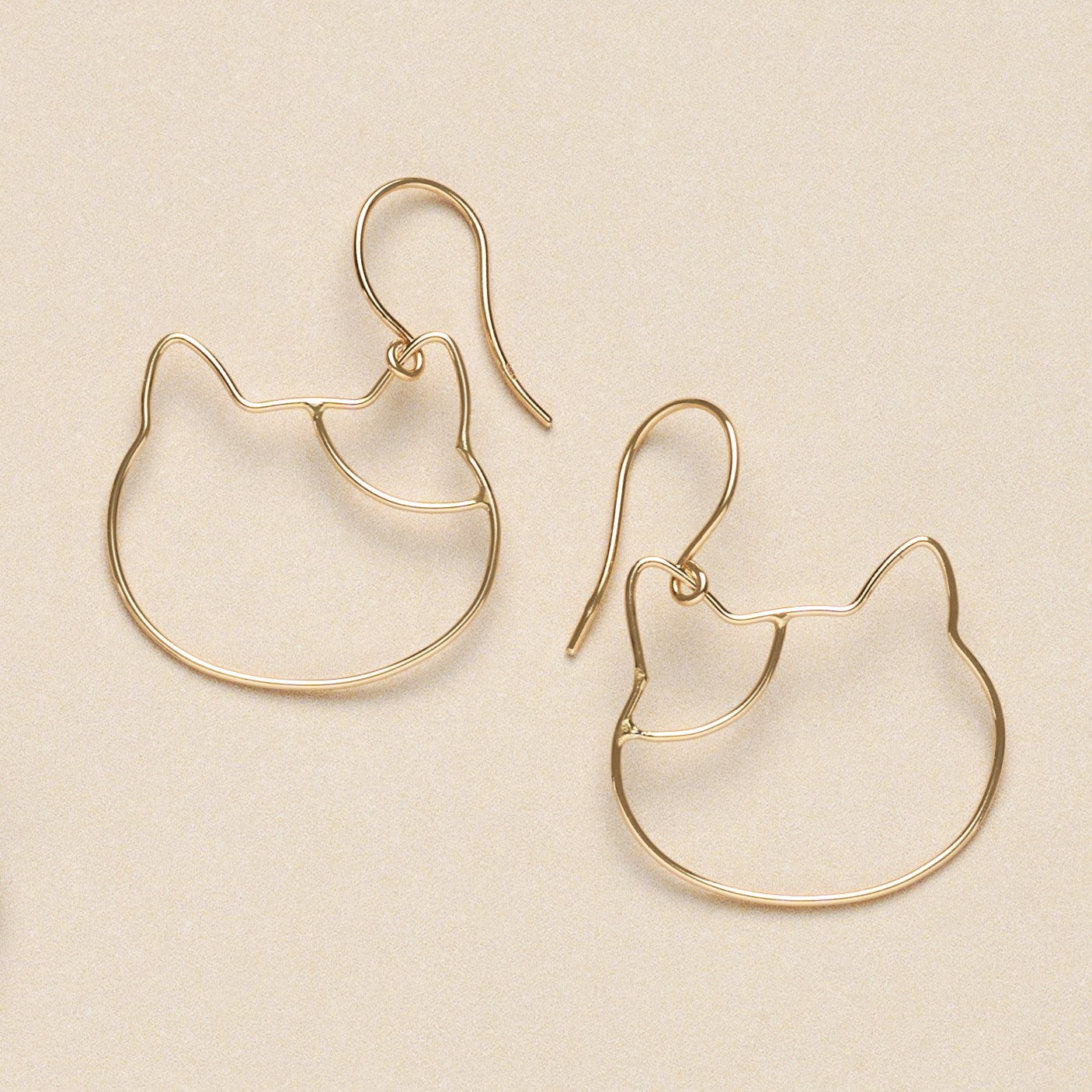 K10 ネコ 猫 フックピアス - me.（エムイードット）