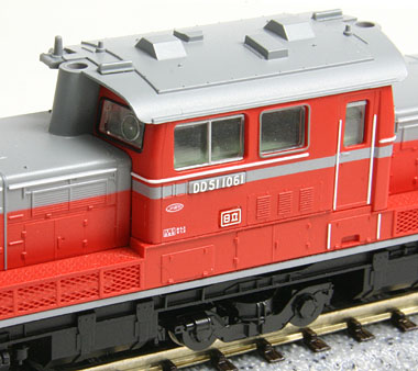 DD51(JR貨物エンジン更新車)