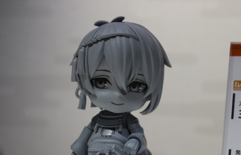 刀剣乱舞』第1弾・三日月宗近ねんどろいど原型公開！ 小狐丸と加州清光