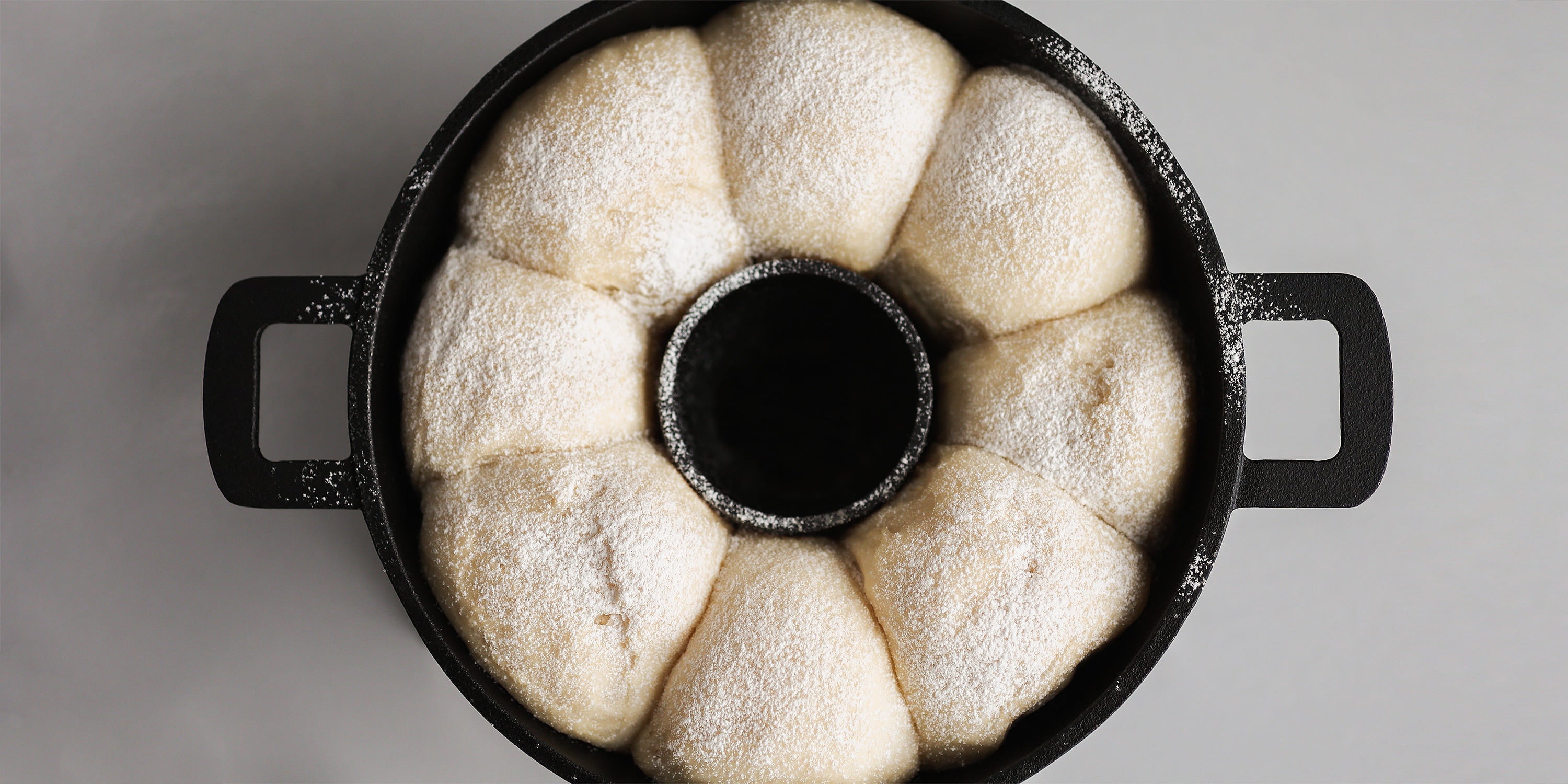 無塗装で再登場 オーブン要らずで本格ベイク 鉄鍋パン焼器「タミさんの