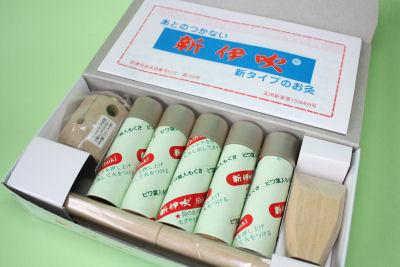 灸道具： ビワ温灸