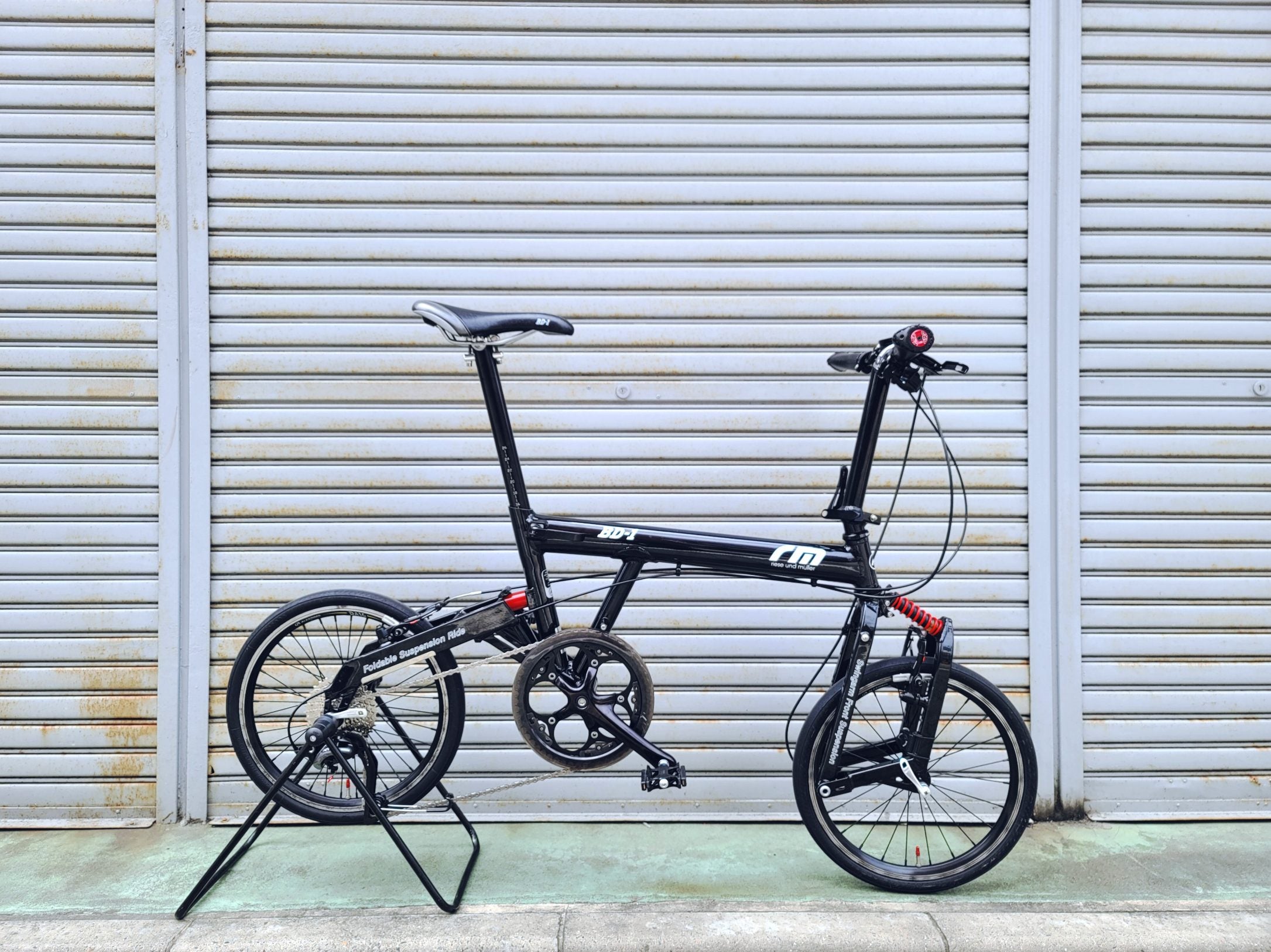 birdy (BD-1) × カスタム】オーナー様こだわりのブランドロゴ統一カスタム