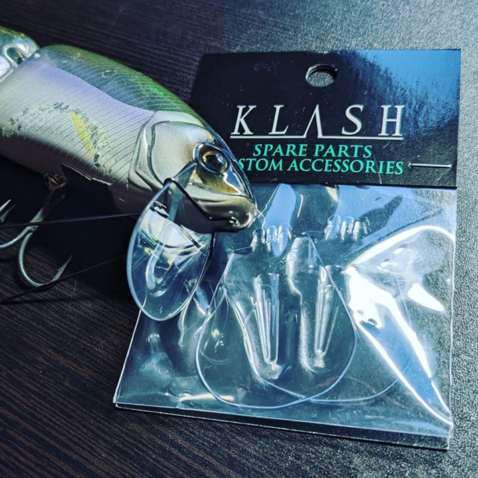 色々あるタイニークラッシュのリップ。 ノーマルが”ロング”で