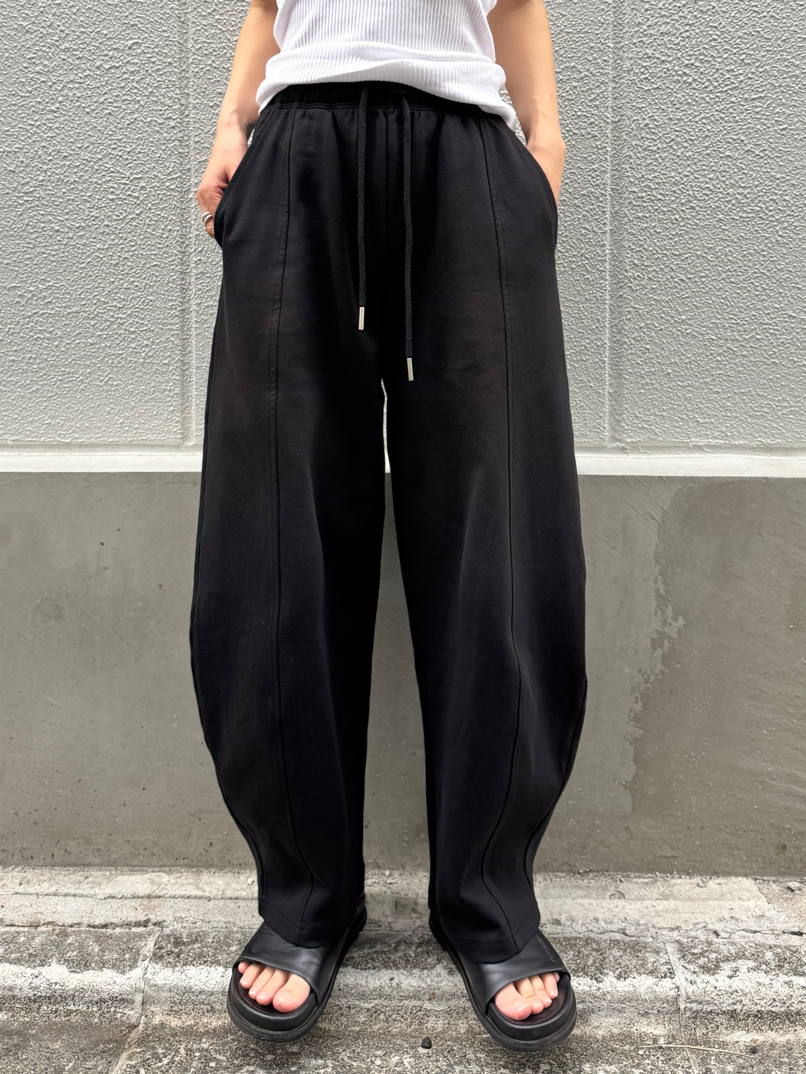 Curve Sweat Pants | Ëongul (ヨングル) official通販サイト – Eongul