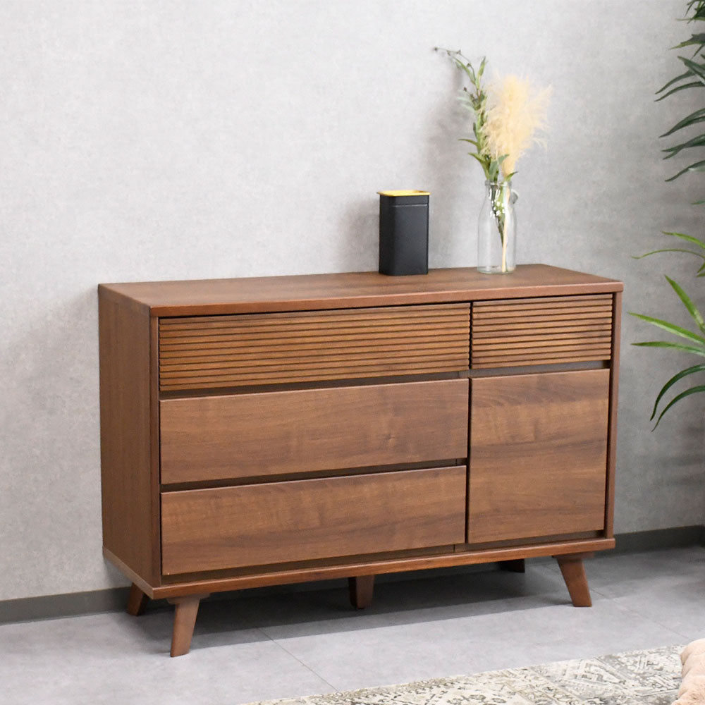 ウォールナット突板120cm幅ルーバーデザインチェスト