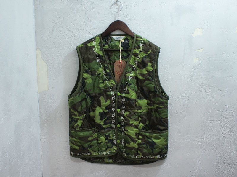 TENDERLOIN 'T-NYLON SOUVENIR VEST'ナイロンベスト スーベニア
