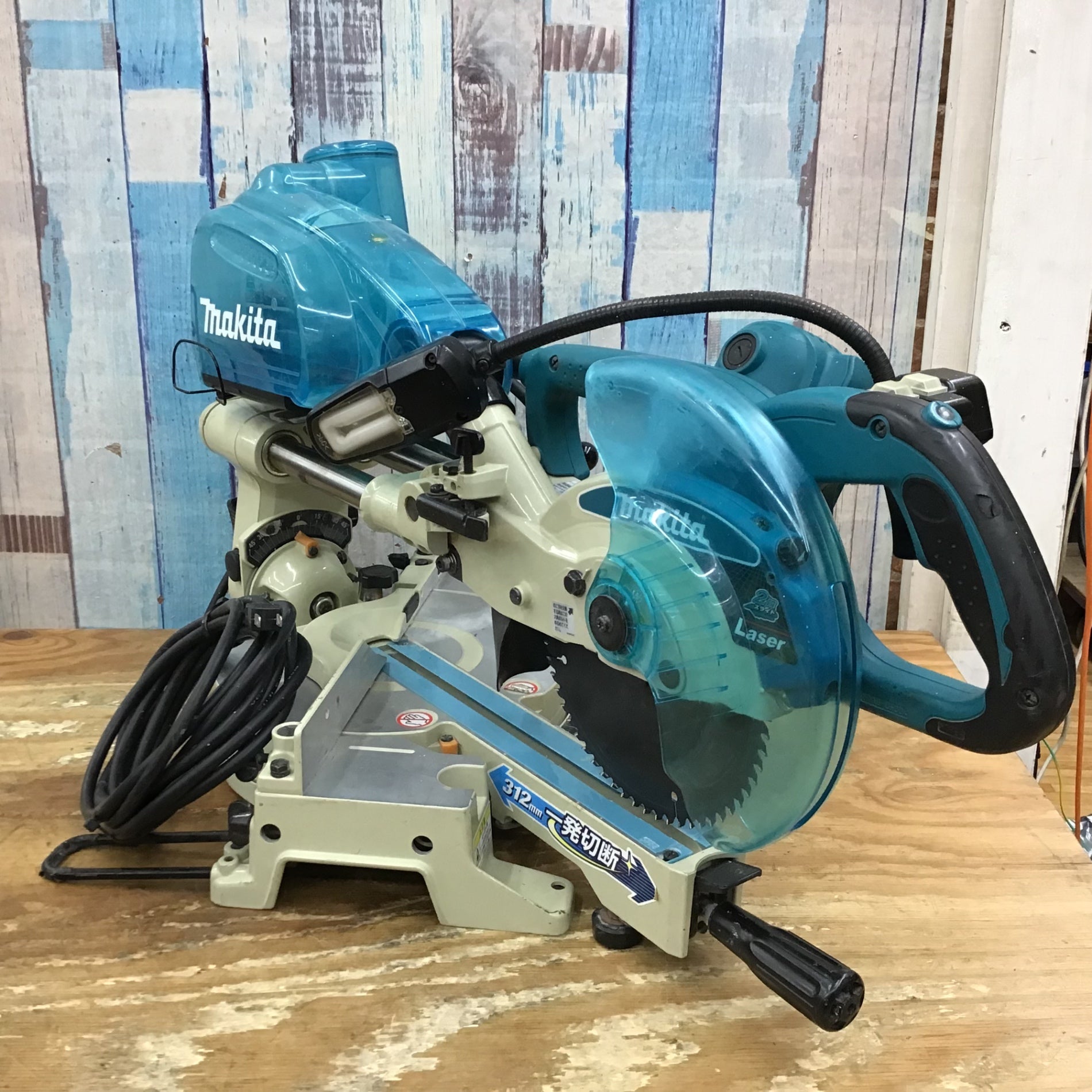 pXlwSK3Zw8yk4raIA03nvATnFKj41D