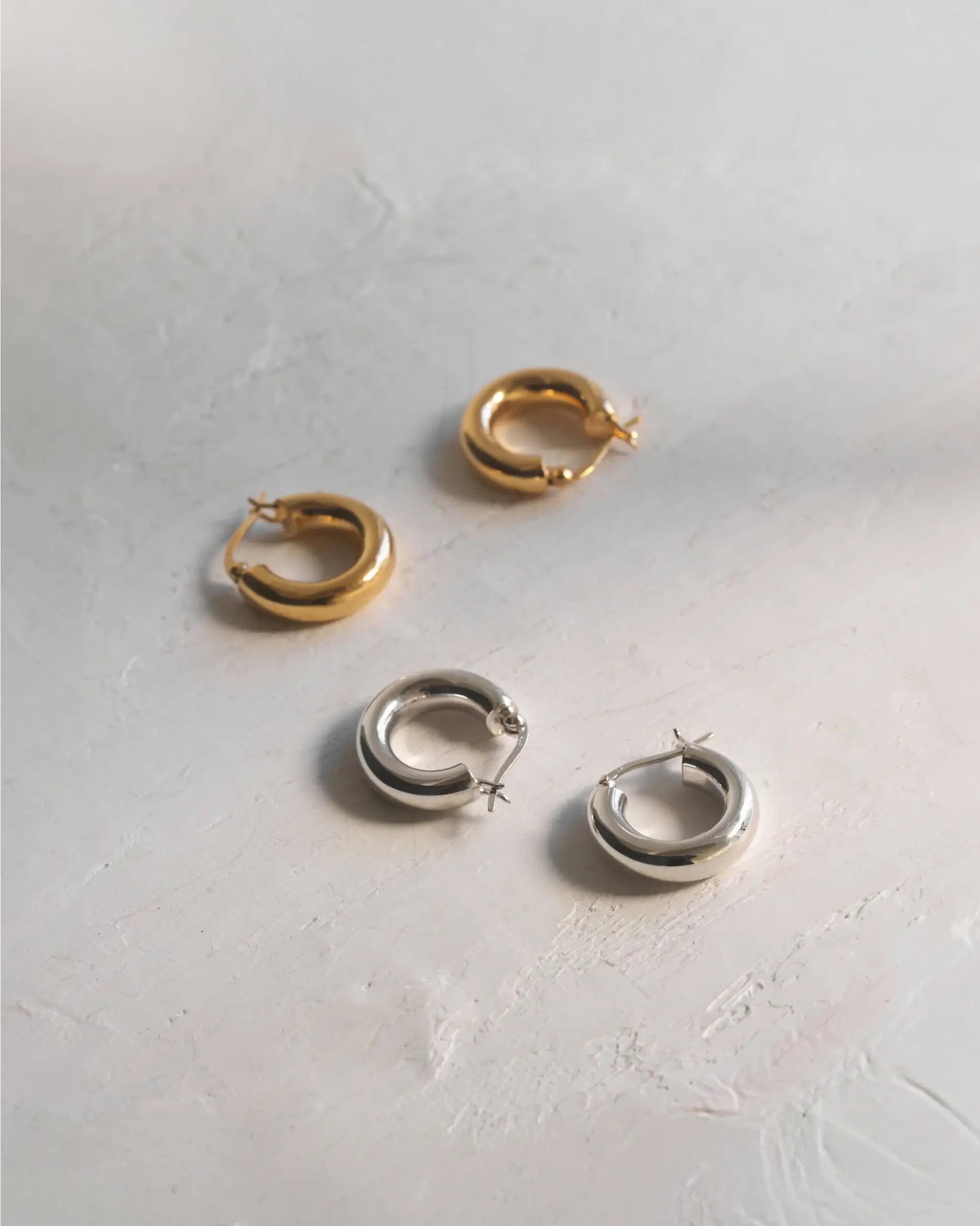 プランプフープピアス l シルバーアクセサリーブランド Aletta Jewelry