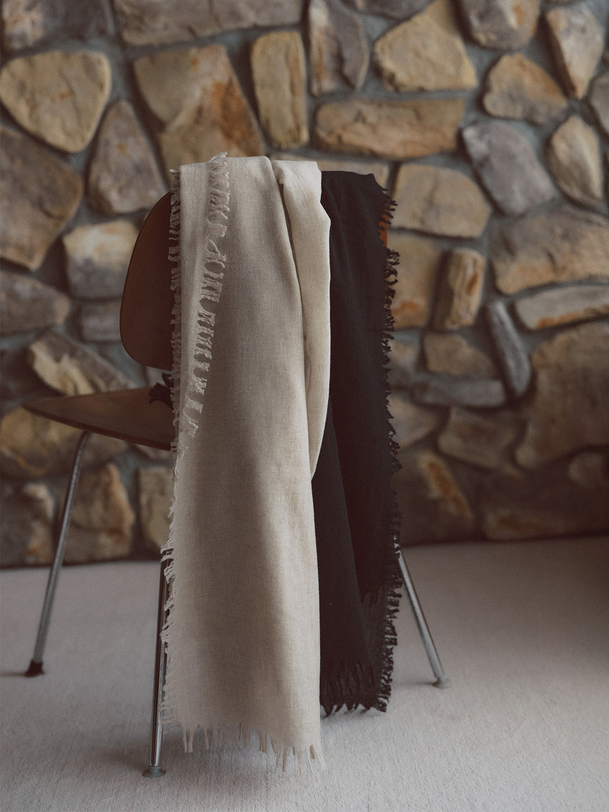 ASAUCE MELER】ファインラムエアリーソリッドウールストール