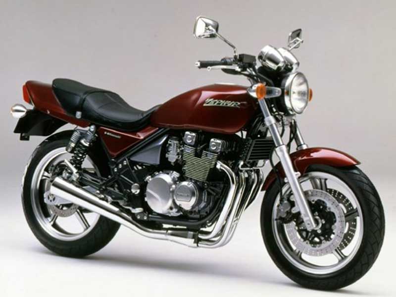 ゼファー400【1】歴代モデルとスペックを解説。1型・2型、前期・後期は