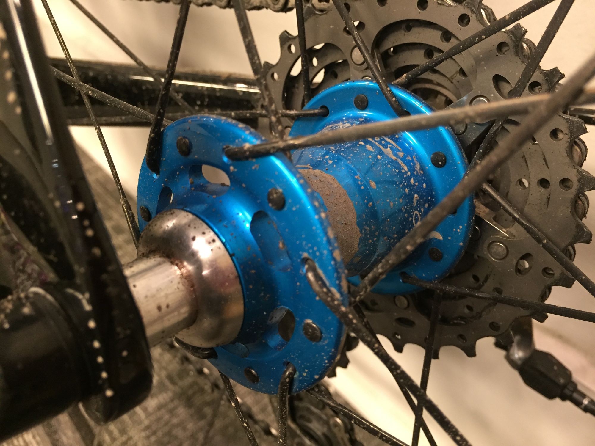 Mark V reviews: ENVE SES 2.2 carbon tubeless clincher rims - Bike