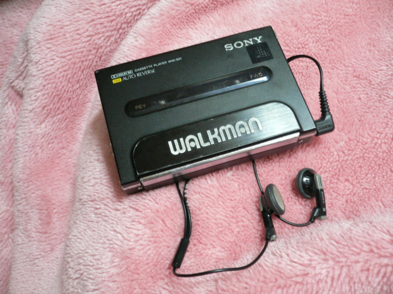 SONY WALKMAN 名機 カセットウォークマン WM-501 BLACK 【公式通販】