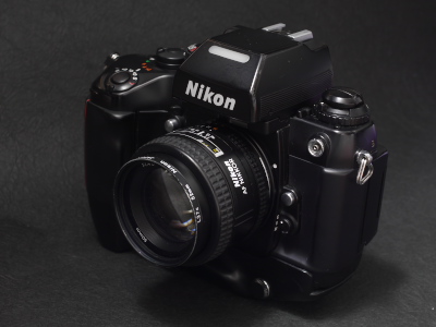 Nikon F4 - プラカメだって生きている。ような気がする。