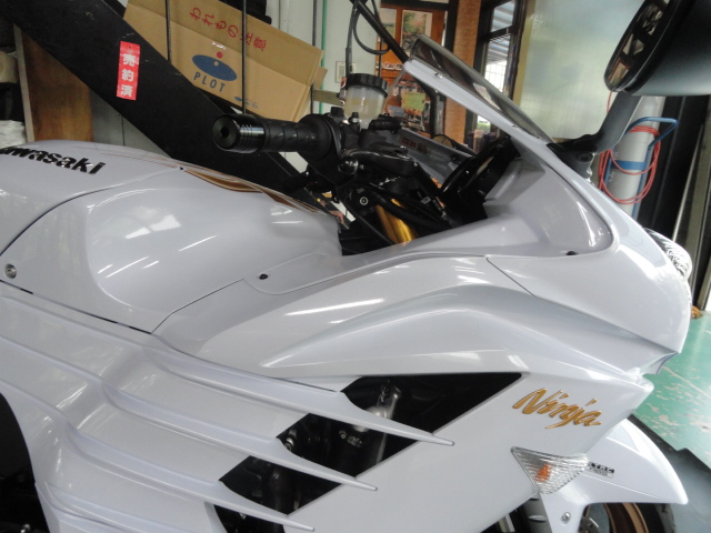 ZX-14R アップハンドル化 | Kawasaki Shop Hurricane