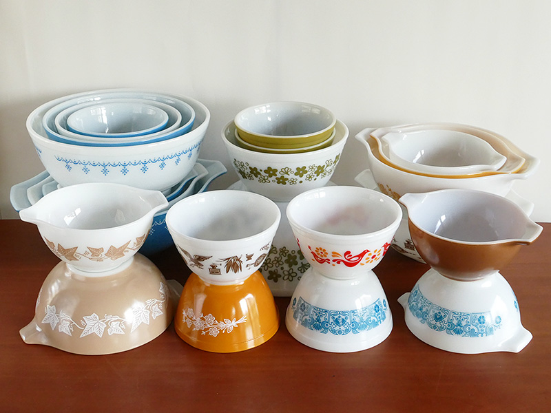 オールドパイレックスのボウルを多数アップ – ファイヤーキング