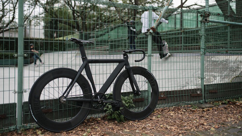 ディープリムって、やっぱりかっこいい。 | ブローチャーズ - BROTURES