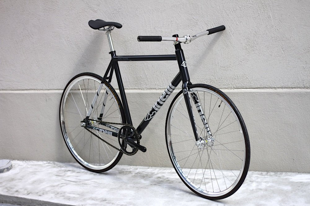 チネリ ティポピスタをシルバーパーツでカスタム！CINELLI TIPO PISTA