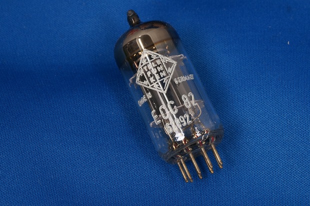 TELEFUNKEN ECC 82 - ジュピターオーディオ