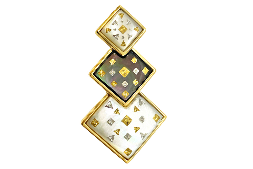 MIKIMOTO 【ミキモト】K18シェル(ピクウェ)ブローチ (NO.61984) – JEX