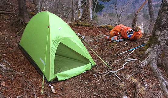 やまガジェット研究所: モンベル ULドームシェルター1型