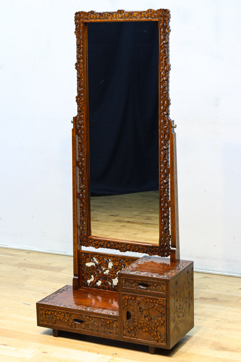 軽井沢彫りの上品な桜模様が浮かぶ鏡台 BB3164 – 古福庵 [ KOFUKUAN