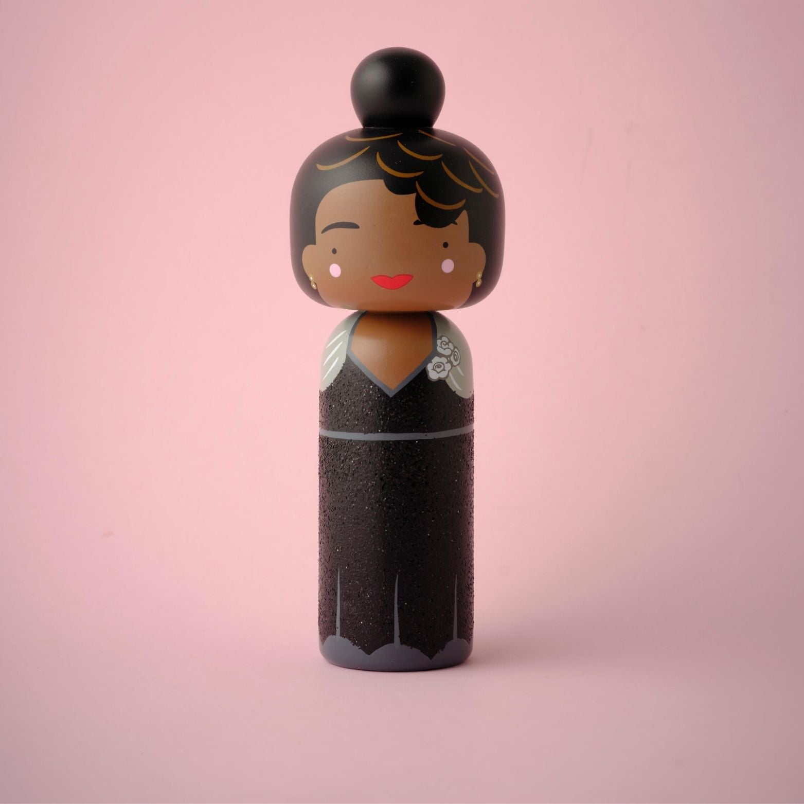 Ella Fitzgerald Kokeshi | Jazz Music Icon Series – Lucie Kaas