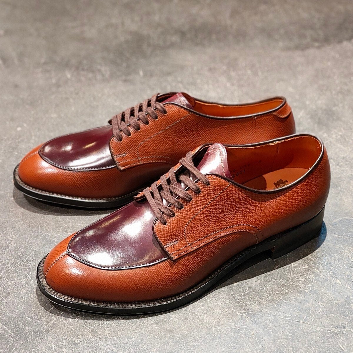 希少 新品未使用 【ALDEN】オールデン×BEAMS 別注 N6601 Vチップ