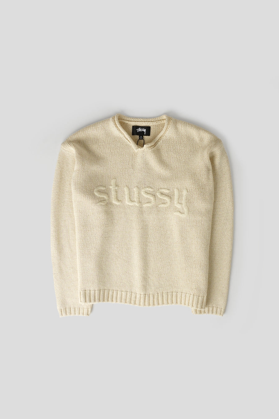 Stussy - OFF WHITE EMBROIDERED V-NECK LOGO PULL – LE LABO STORE