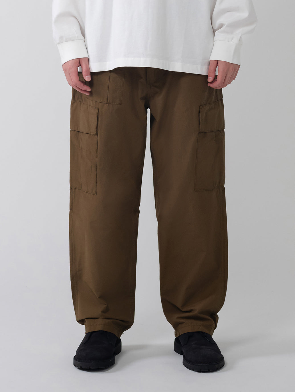 パラシュートカーゴパンツ ブラウン – リーバイス®公式オンラインストア