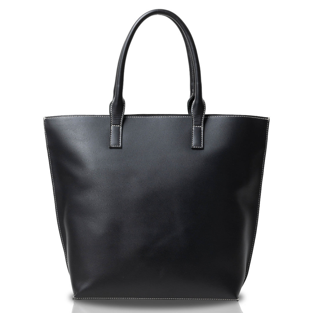 通学・通勤・オフタイムに。男の魅力を引き上げる本革トートバッグ