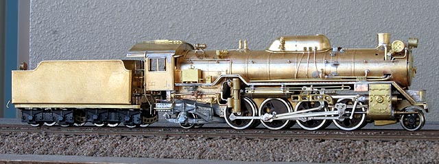 TRAIN MODEL PAGE ADACHI D51