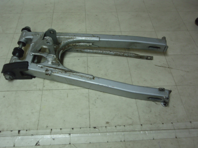 中古バイクパーツ販売専門店アイラブモーターNS50F スイングアーム