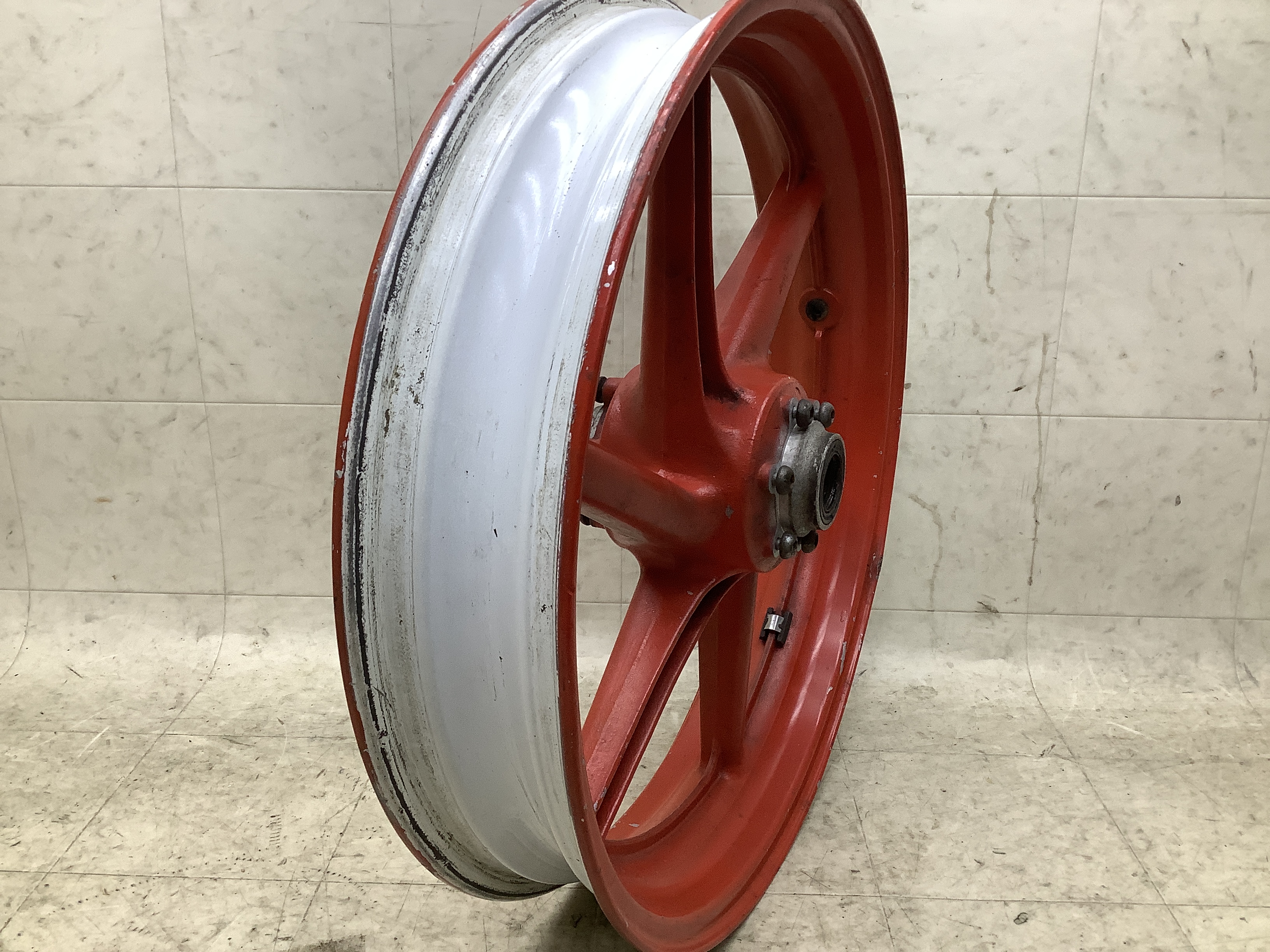 中古バイクパーツ販売専門店アイラブモーターNSR250R フロントホイール