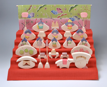 小黒三郎 円びな五段飾り（特製垂幕） 【在庫有】 木のおもちゃ専門店