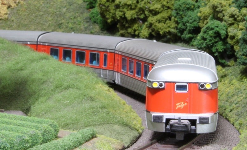 スペイン TalgoⅢRD TEE カタランタルゴ | Happy Railway のブログ