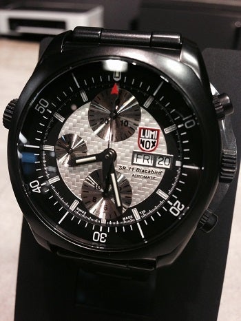 ブラックバード | Luminox BLOG