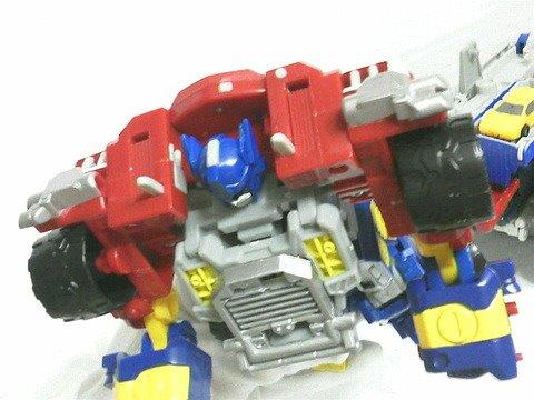 トイズモビーレ出張版トランスフォーマーマイクロン伝説 MC-1 コンボイ