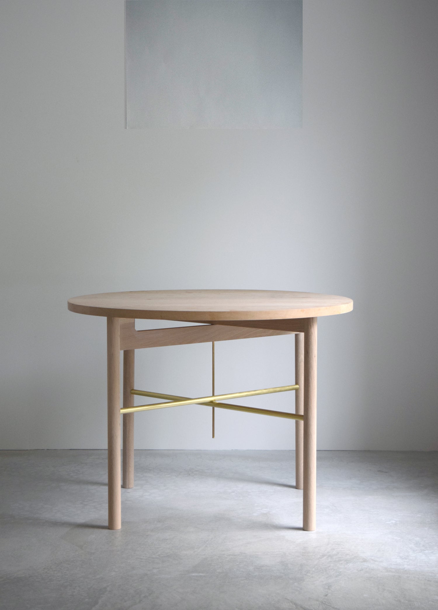 F2:table - round – WOHL HÜTTE