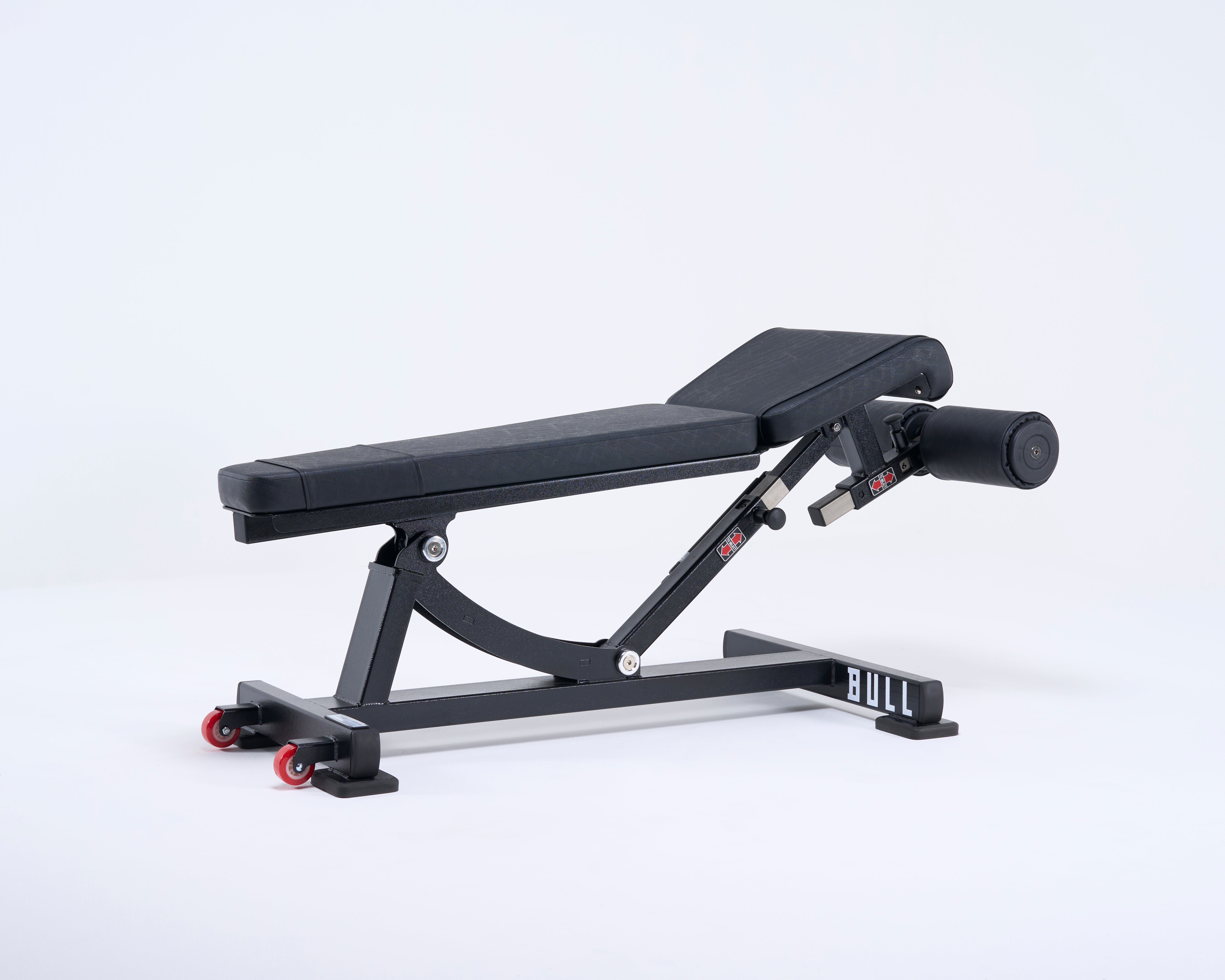 値下げ 8000円 引き渡し限定 調整可能な黒のトレーニングベンチ 値下げ