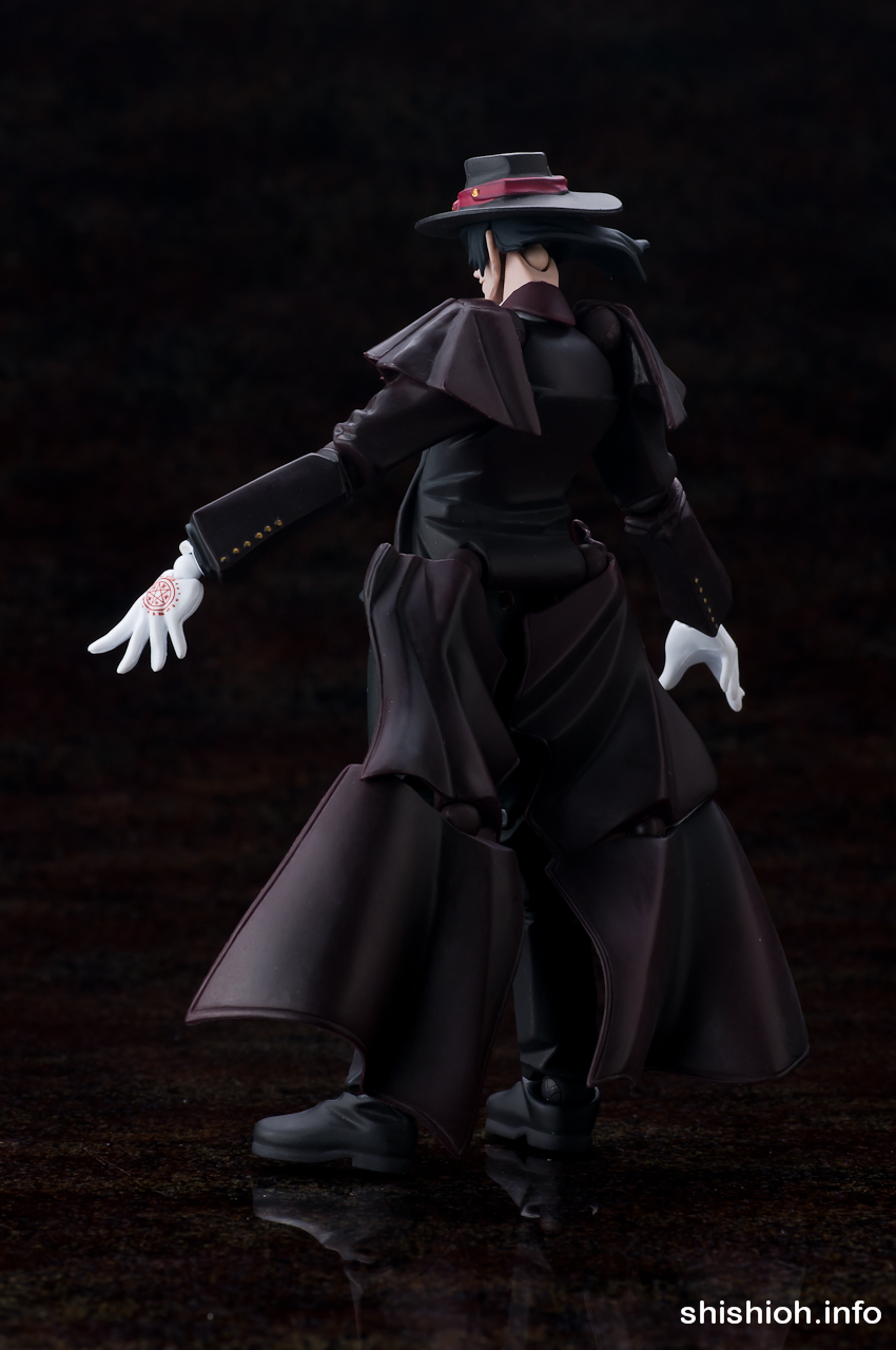 レビュー】 海洋堂 リボルテックヤマグチ No.114 アーカード [HELLSING]