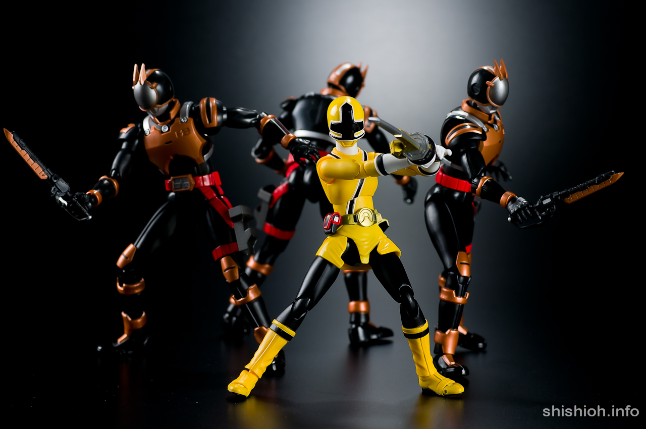 黒い騎士☆新品未開封品☆フィギュアーツ シンケンジャー 8体セット