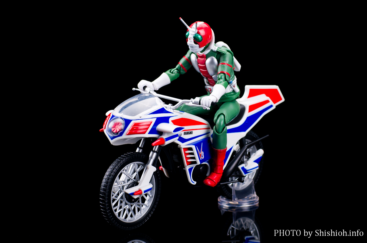 レビュー】 バンダイ S.H.Figuarts ハリケーン [仮面ライダーV3]