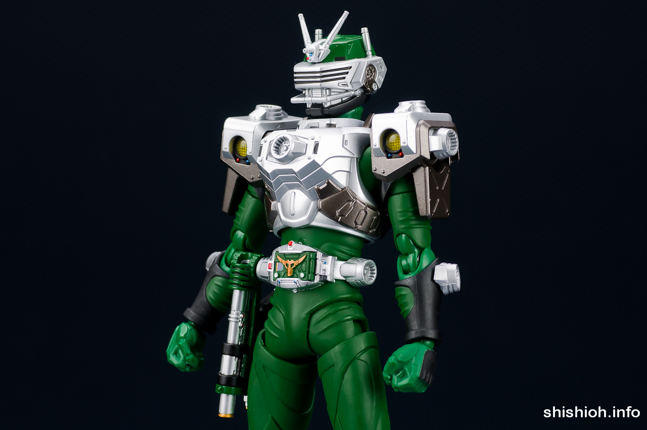 レビュー】 バンダイ S.H.Figuarts 仮面ライダーゾルダ [仮面ライダー龍騎]