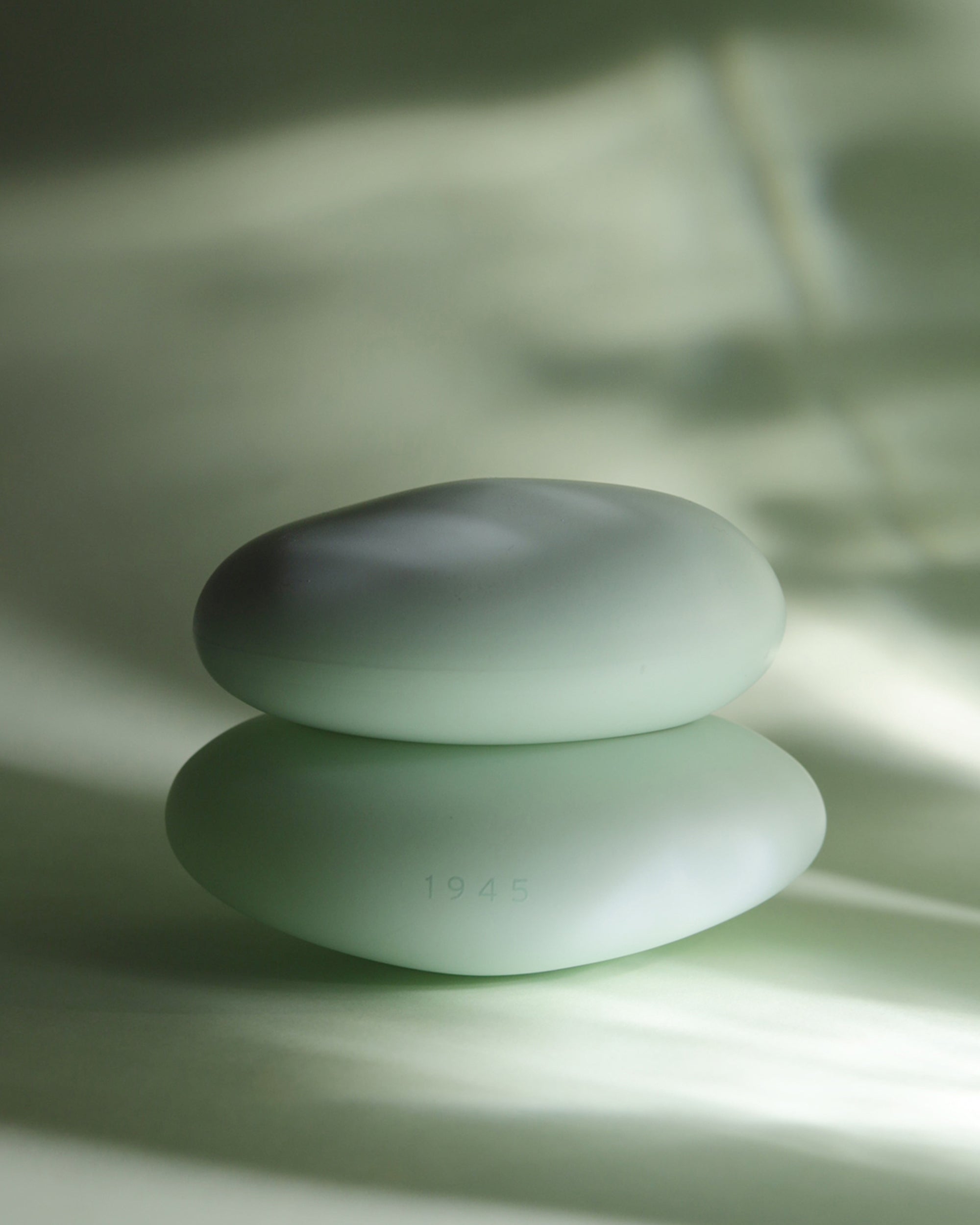 1945 オードトワレ｜ライトグリーン｜香水【送料無料】 – SHOLAYERED