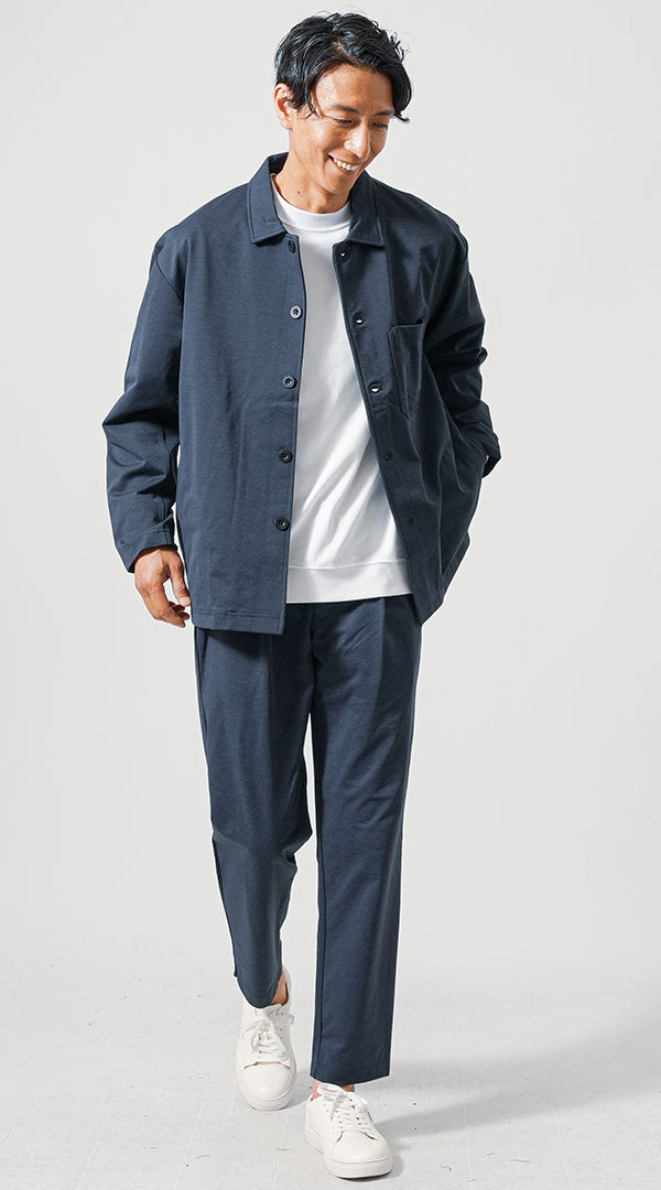 ネイビーセットアップ ネイビージャケット 白Tシャツ ネイビーパンツ