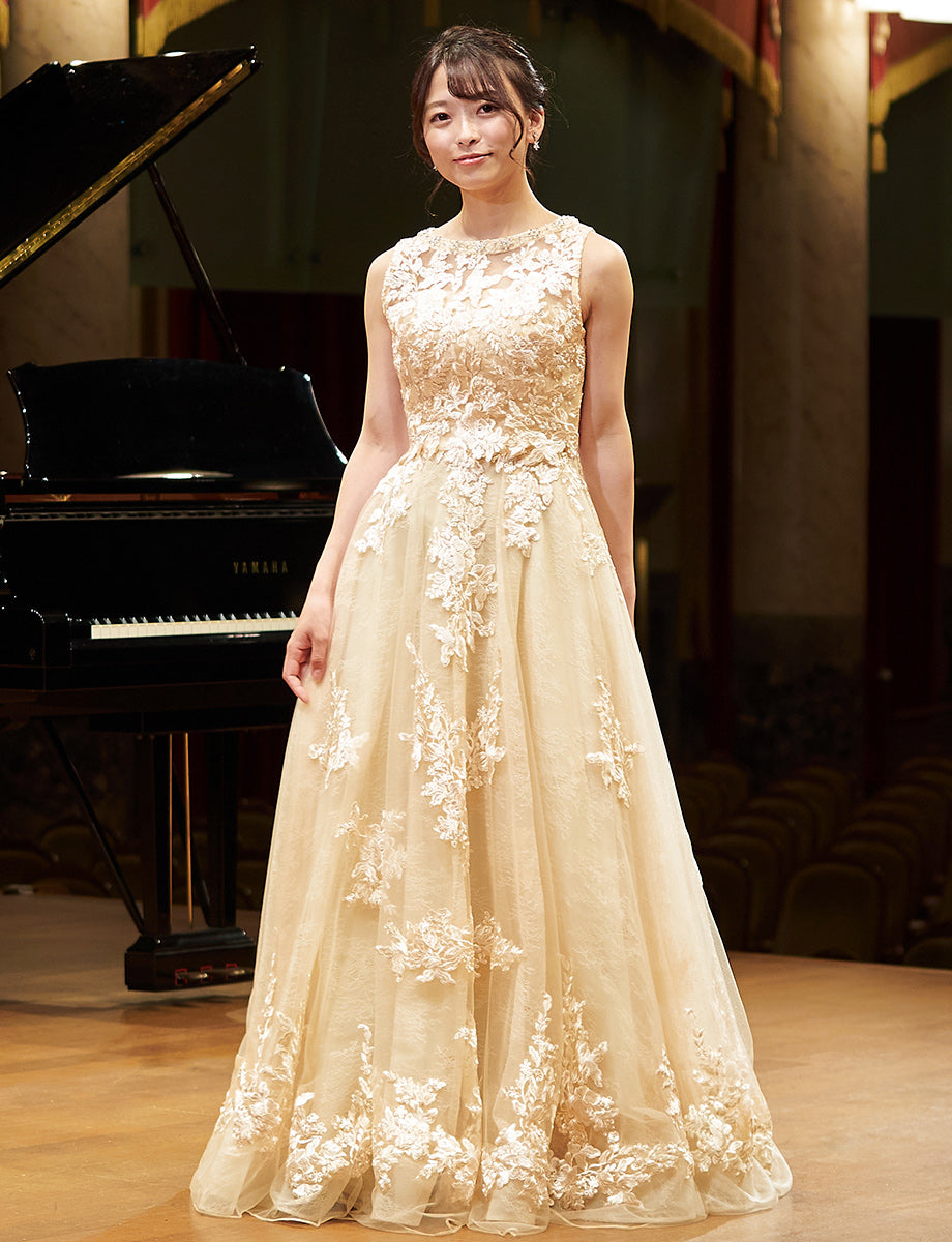 社交ダンス オーダー製品 クリーム色にゴールドスパン☆ロングドレス