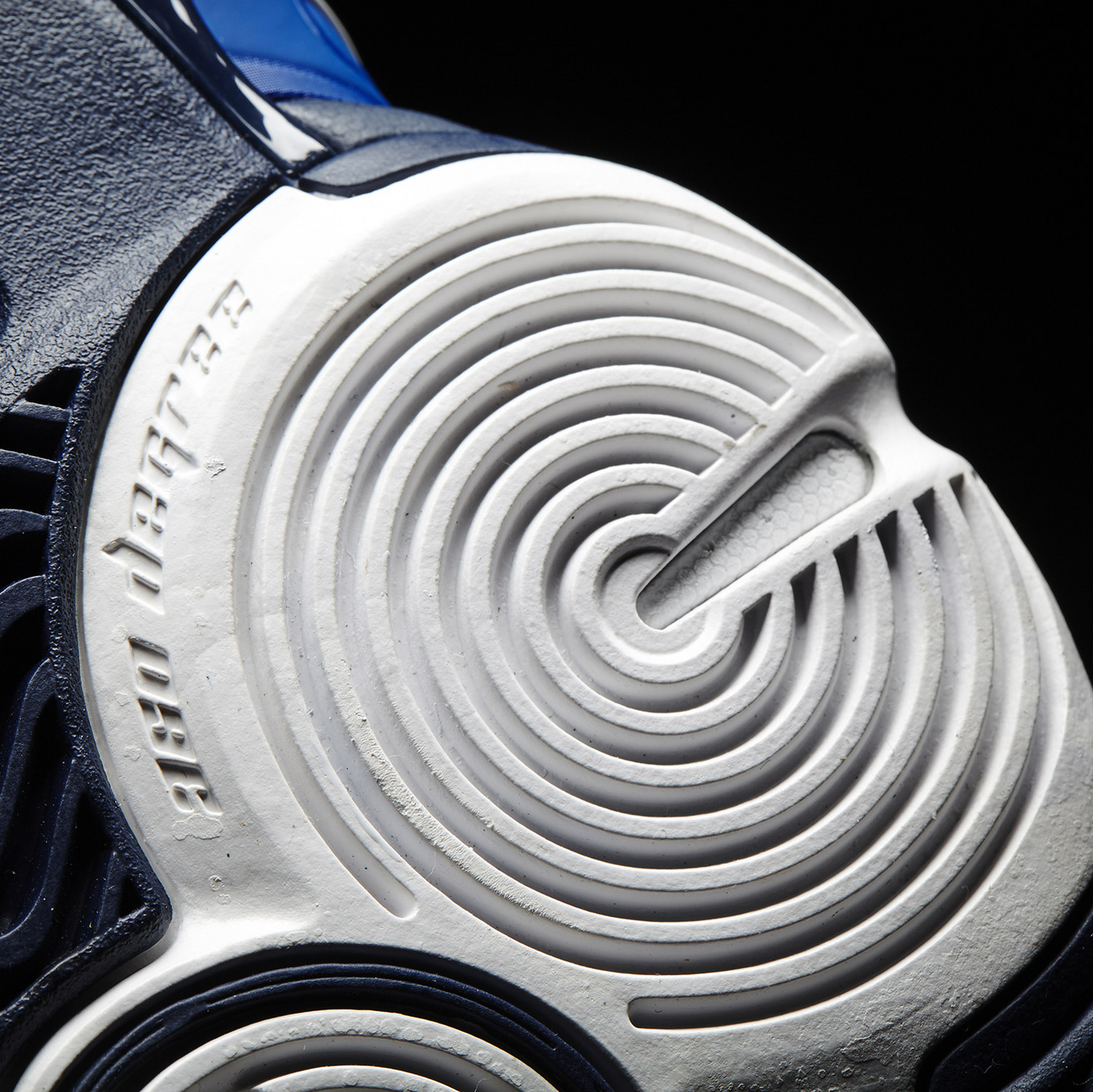 2016adidasシューズ特集｜ 総合テニス専門サイト-テニス365