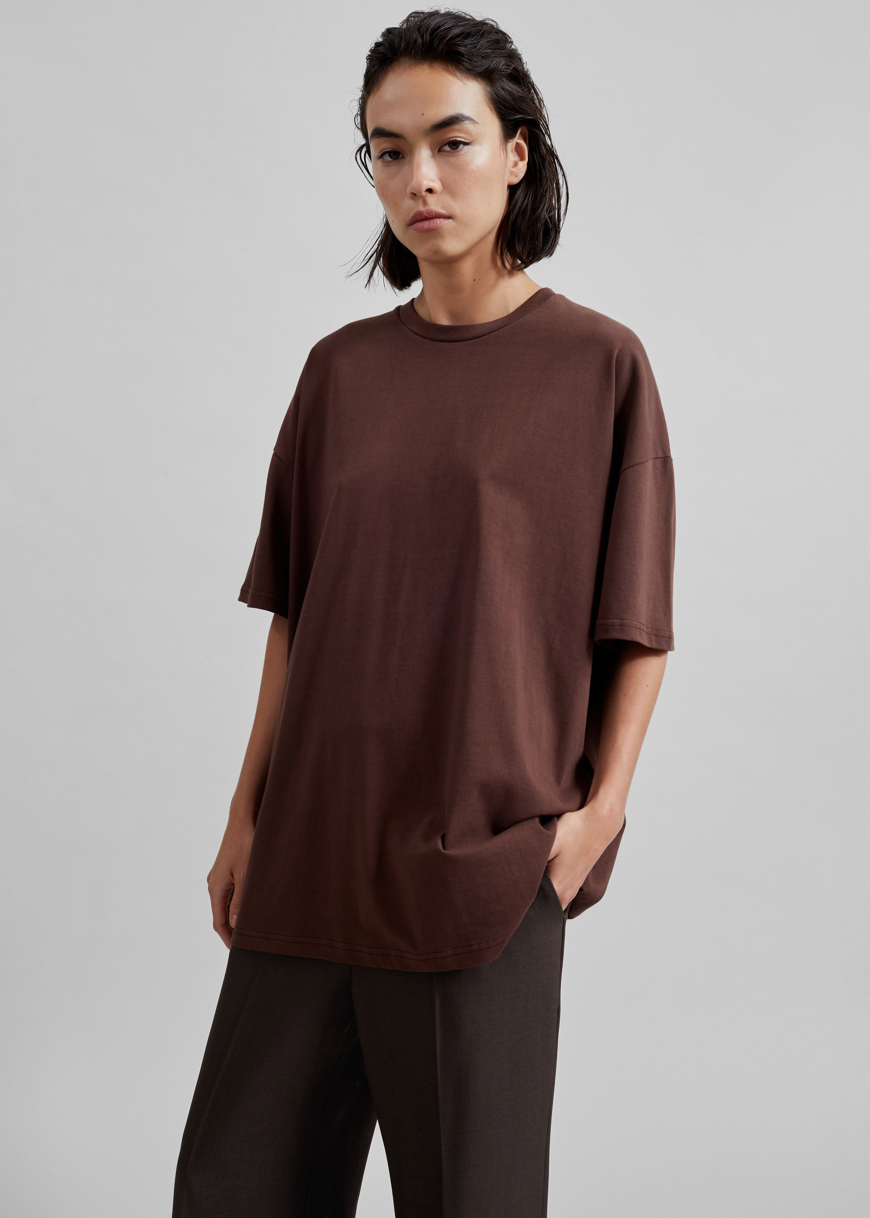 Faro Boxy Tee - Brown – The Frankie Shop